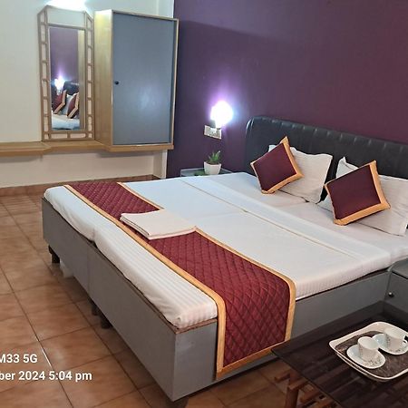 Grand Harmony Beach Resort Kovalam Exteriör bild