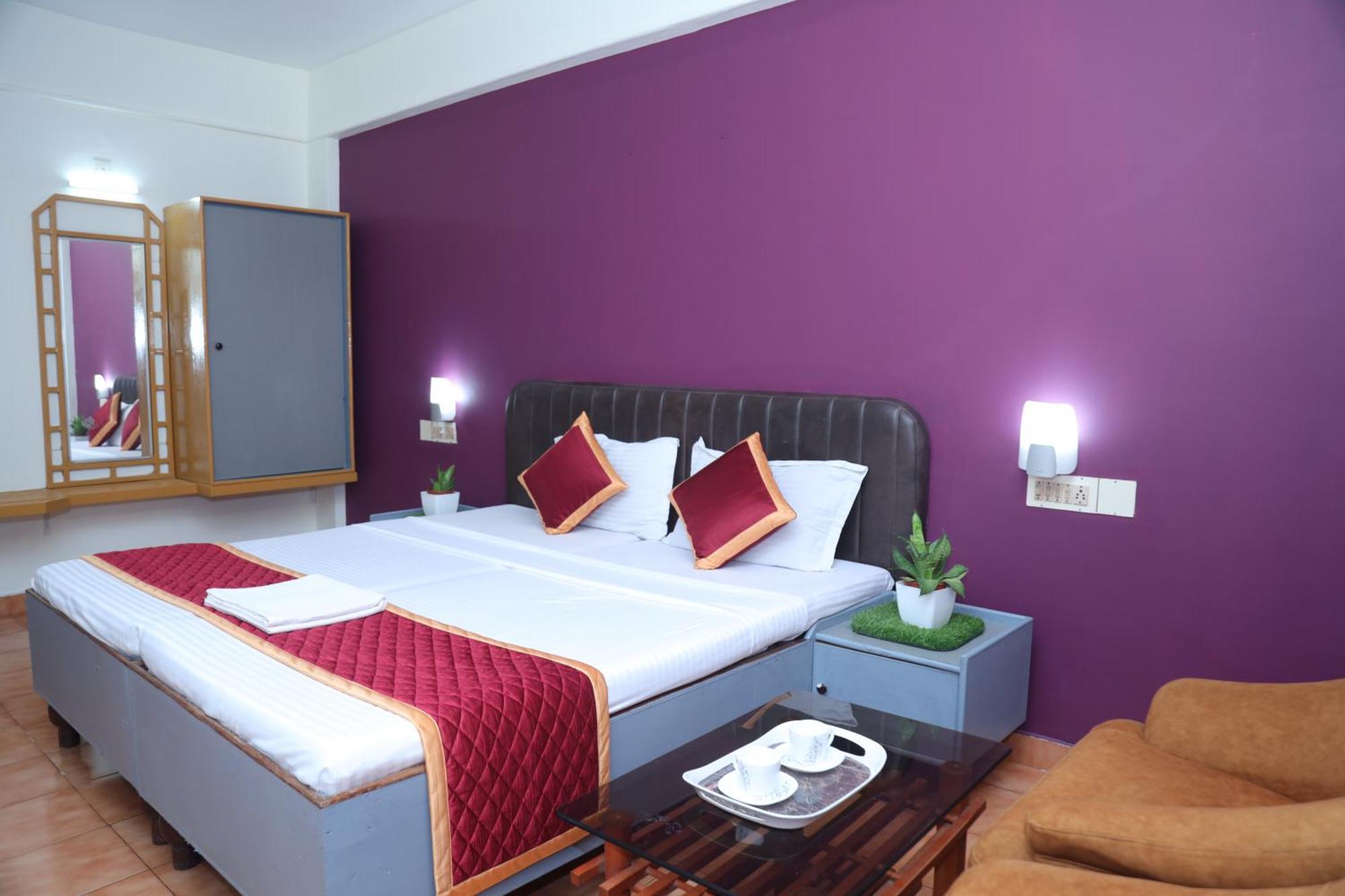 Grand Harmony Beach Resort Kovalam Exteriör bild