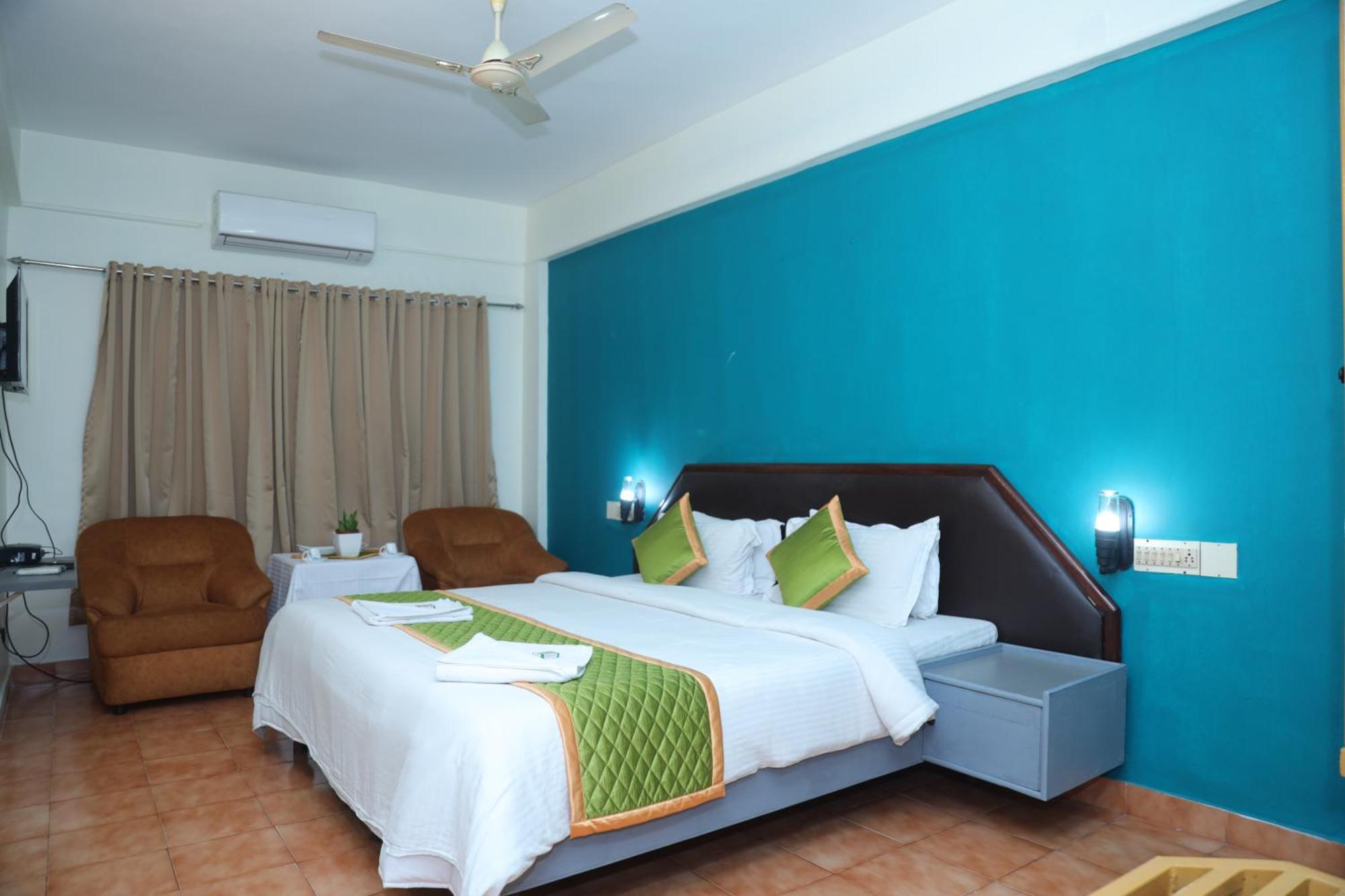 Grand Harmony Beach Resort Kovalam Exteriör bild